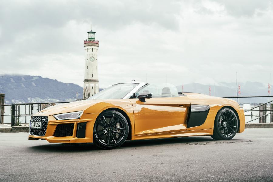  Audi R8 Spyder by ABT 2017 года  (фото 1 из 14)